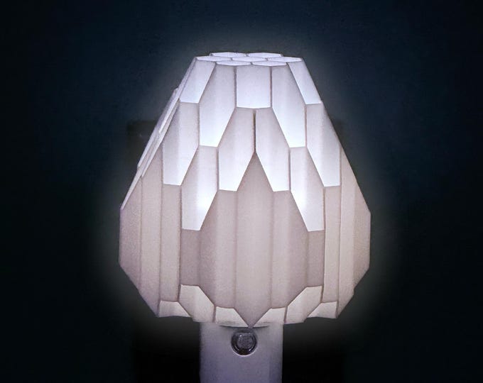 MUSHROOM Plug-In LED Night Light: Ambient Glow with Automatic Sensor