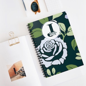 Cuaderno espiral con rosas azules: líneas rayadas, diario, personalizable, letra inicial, letra de asunto, hermosa rosa acentuada
