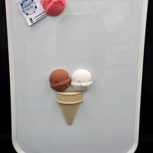 Ice cream cone refrigerator magnets