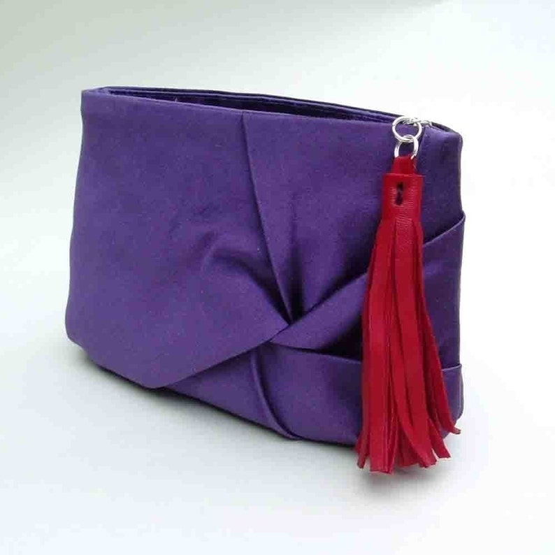 Clutch Purse PDF Sewing Pattern Download Twist Detail image 2