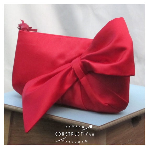 Evening Bow Clutch Tutorial | The Stitching Scientist | Bow clutch, Clutch  tutorial, Purse patterns