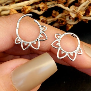 16G Titanium FlowerSeptum Clicker/Nose Septum Ring/Daith Earring/Daith Hoop/Conch/Helix/Hoop Earring/Clicker Hoop/Septum 1.2*8/10mm Silver