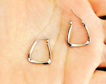 Rectangle  Twisted Hoop Earrings,vsilver Hoop Earrings, 925 Silver Twisted Hoop Earrings, Minimalist Gold hoop earrings, Sterling Jewellery