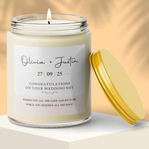 Engagement Candle Gift, Personalized Wedding Gift for Couple, Custom Bride to Be Candle, Engagement Party Favor, Couples Congratulation Gift
