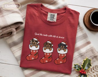 Funny Christmas Dachshund Shirt, Wiener Dog Holiday TShirt, Cute Doxie Mom Dad Gift, Dog Lover Christmas Tee, Festive Sausage Dog Top