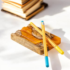 Handmade Ash Wood & Resin Pen Holder: Unique Desk Organizer