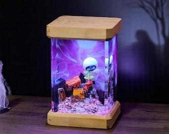 Handmade Robot Diorama LED Lamp – Sci-Fi Night Light