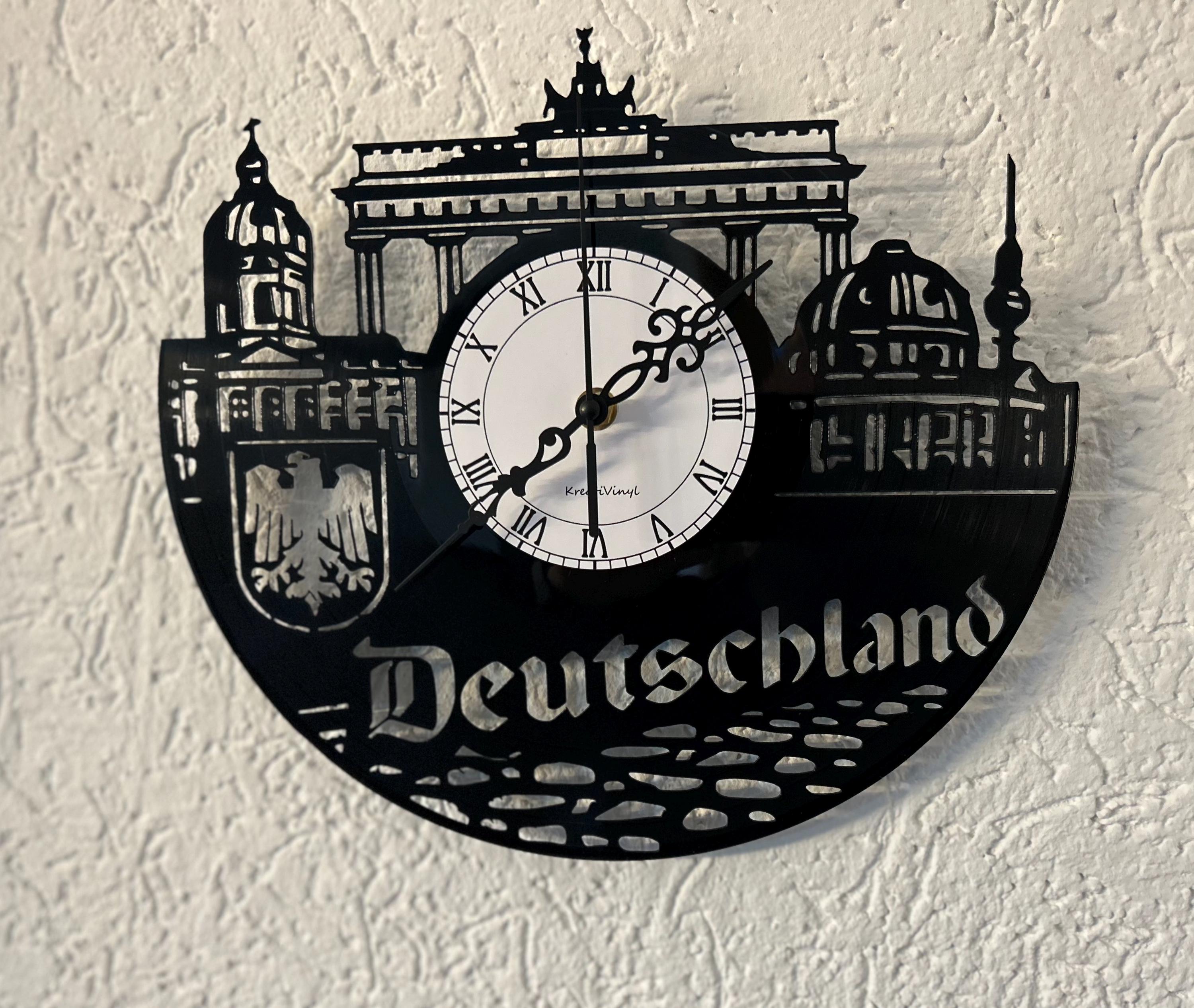 【リアル】壁掛け ペット時計 ジャーマンショートヘアードポインターインテリア リアル】壁掛け ペット時計 ジャーマンショートヘアードポインター