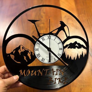 Mountain Bike MTB BMX Vinyl Record Clock TheKreativVinylShop Gift Idea Wall Clock Vinyl Clock