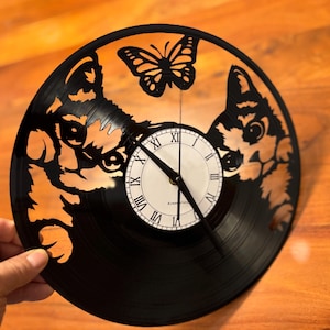 猫 子猫 ビニールレコード時計 TheKreativVinylShop ギフトアイデア 壁掛け時計 ビニール時計