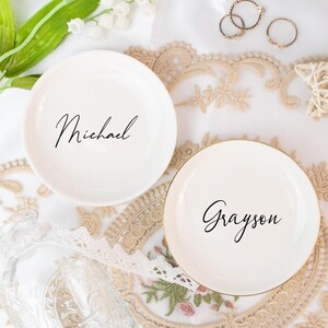 Personalized Ring Dish for Bride, Jewelry Tray, Bridesmaid Gifts, Engagement Birthday Gift for Her, Graduation Gift, Bridal Shower Gift