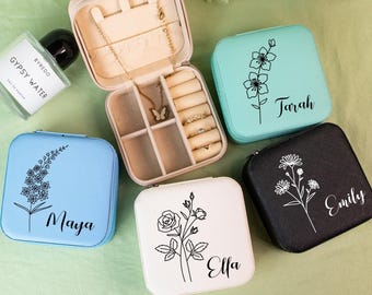 Personalized Jewelry Case, Engraved Jewelry Case for Bridesmaid, Travel Jewelry Box, Custom Name Birth Flower Jewelry Box, Bridesmaids Gift
