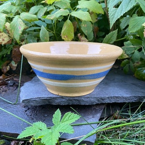 Small Yellow Ware 5 3/8” Blue And White Banded Bowl - Yelloware Blue And White Striped Bowl - Marked 168