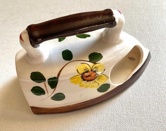 Vintage Handpainted Clothes Iron Ceramic Wall Pocket - Unmarked - 3 1/8” Wide by 5 1/8 Tall”