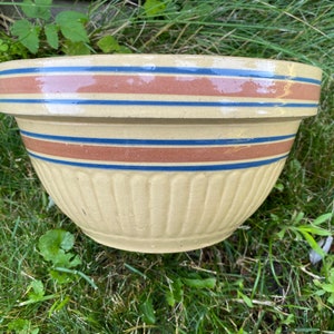 Yellow Ware 10 5/8” Blue And Brown Banded Bowl - Yelloware Blue And Brown Striped Bowl - Unmarked