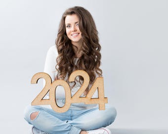 Custom Wooden Graduation Year Sign: Unique Guestbook Alternative | Class of 2026 Sign Guestbook Ideas | Signature Board High School Grad