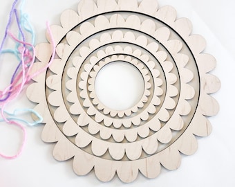 Circular Weaving Loom Kit: Mini Looms for Wall Hangings