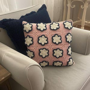 Pillow CROCHET Pattern PDF Floral Haven , Granny Square Design, Cozy Home Decor Accent Cover Gift Idea , Relaxing Project
