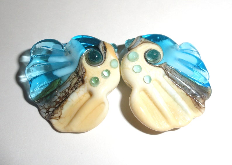 Sea Tarts in Transparent Aqua and Cream....Water ocean beach caribbean summer aqua cream sand tropical Beatlebaby Glassworks