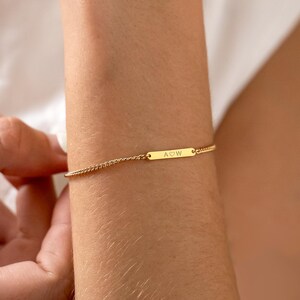 Engraved Mini Bar Bracelet, Custom Name Bracelet, Personalized Date Bracelet, Gift for Her, Anniversary Gift, Christmas Gift, Gift for Mom