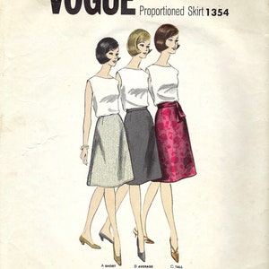 1960's Vogue A-Line Skirt in Proportioned Sizes with or without Waistband Vogue Sewing Pattern No. 1354 Waist 26 image 1