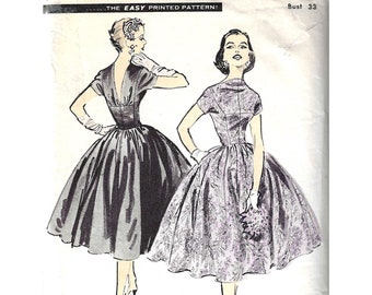 1950's Cocktail Party Dress  Advance Sewing Pattern No. 7914 by Anne Fogarty  American Designer  Bust 33