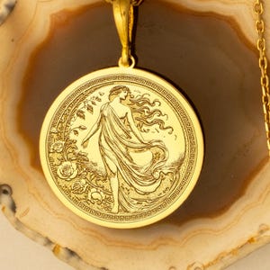 金メッキ ガラテア ペンダントネックレス：ギリシャ神話のジュエリーギフト