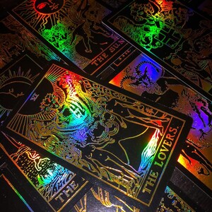 Am I the only one? Love/connection Tarot Reading