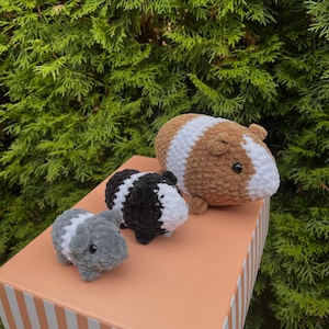 Crochet Guinea Pig Plushie | Guinea Pig Keychain | 3 Sizes Different Color Variants Cavia Plush Toy | Super Cute Gift | Hamster Plush