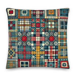 Puede incluir: Una almohada decorativa con un diseño de patchwork que presenta una variedad de patrones de cuadros coloridos en tonos de rojo, azul, amarillo y blanco.