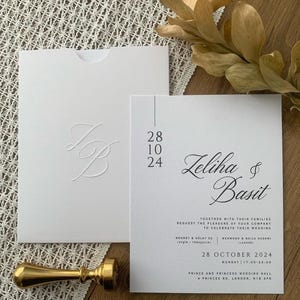 Faire-part de mariage personnalisé, faire-part de mariage blanc élégant avec enveloppe en relief et carte de mariage imprimée en noir, souvenir de mariage