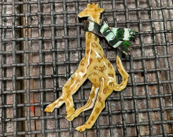 Holiday Scarf Adorn Giraffe Pin