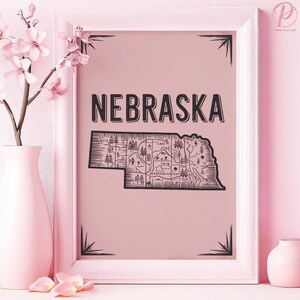 Affiche d'art de l'aventure de l'État du Nebraska ou oeuvre d'art murale en toile pour salon rustique, conception de carte vintage, impression série d'art rose, décoration de bureau moderne