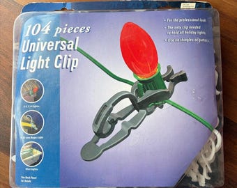 104 Universal Light Clip Holder for C7 C9 Mini Rope Lights Gutter Shingle Roof
