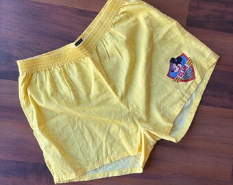 Vintage Club Mickey Disney short geel medium Made in USA Host Apparel jaren 90