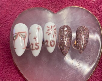 Custom Gel X press on nails