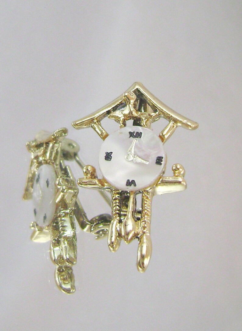 Cuckoo Clock Brooch. Vintage Brooch. Mother of Pearl Brooch. Etsy