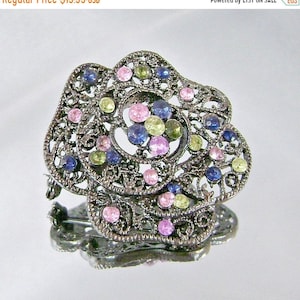 Flower Brooch. Rose Brooch Pendant Pastel Rhinestones Pink Yellow Blue waalaa.