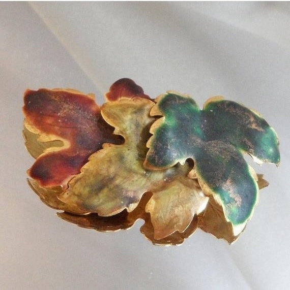 Three Leaf Brooch. Green Red Moss Enamel. Autumn L