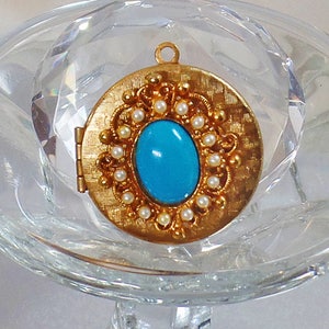 Turquoise Pearl Locket Pendant. Victorian Revival Faux Turquoise and Pearl Gold Locket Pendant. waalaa.