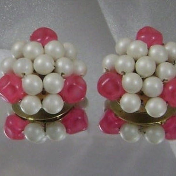 Vintage Earrings. Large Clip Earrings. Pearl Earrings Hong Kong Honeysuckle Pink and Faux Pearls waalaa.