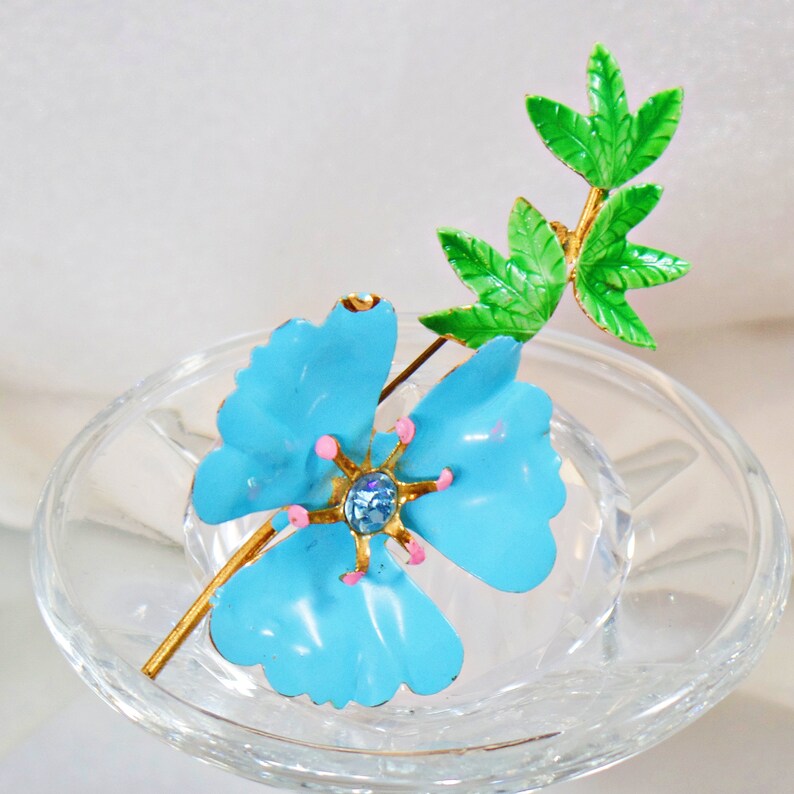 Aqua Flower Brooch Vintage Brooch waalaa. Flower Brooch Rhinestone Flower Brooch Blue Flower Pin