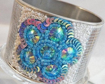 Bangle Bracelet. Rhinestone Flower Bracelet.  Aqua Blue Silver Mirror Flower Bangle. waalaa.