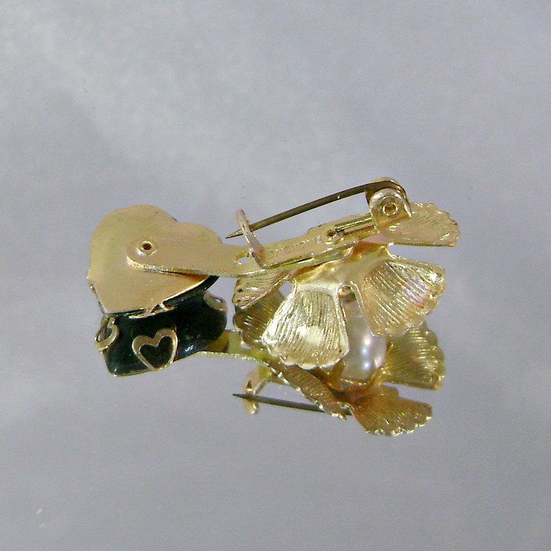 Flower Brooch Romantic Brooch with Faux Pearl Black Glass 1940s waalaa.