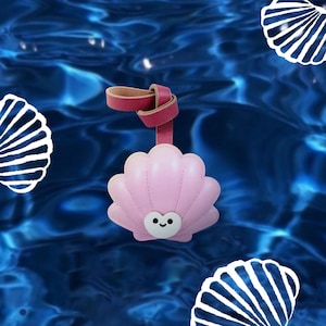 Dije de cuero con forma de concha rosa, bonito llavero para niños, regalo para amantes del mar, colección del mar, dije para bolso hecho a mano, dije de cuero para niña.
