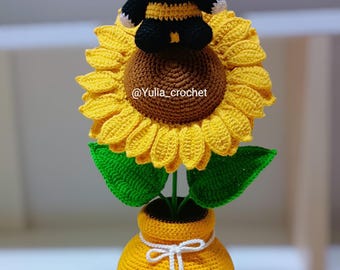 PDF pattern for a flowerpot, sunflower, and bee