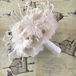 Feather Bouquet - Modern wedding bouquet - Alternative Bouquet - Ivory bridal Bouquet - diamante and pearl bouquet