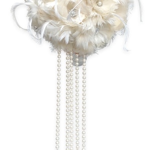 Feather Pearl Bouquet - Drop Pearl Bouquet - Alternative Bouquet - Ivory bridal Bouquet - diamante and pearl bouquet - Feather Bouquet