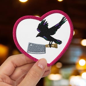 Geborduurde patch Butcher and Blackbird, Ruinous Love opstrijkbare donkere romantische merchandise, Brynne-wever
