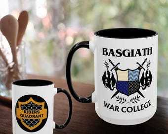 Vierter Flügel zweifarbiger Becher, Basgiath War College Wappen, Drachenreiter-Quadrat Kaffeetasse